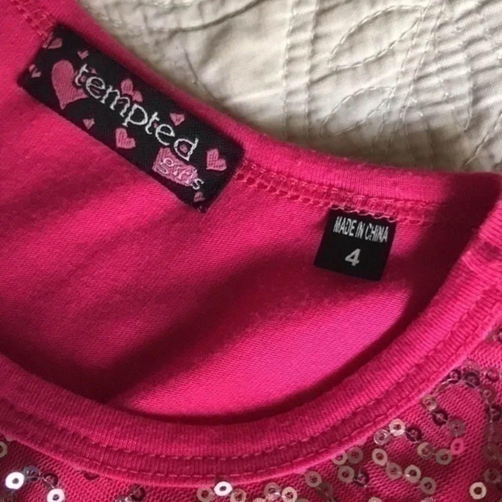 Tempted Girls Sequined Dress Size 4T Bright Pink Ruffled Bottom